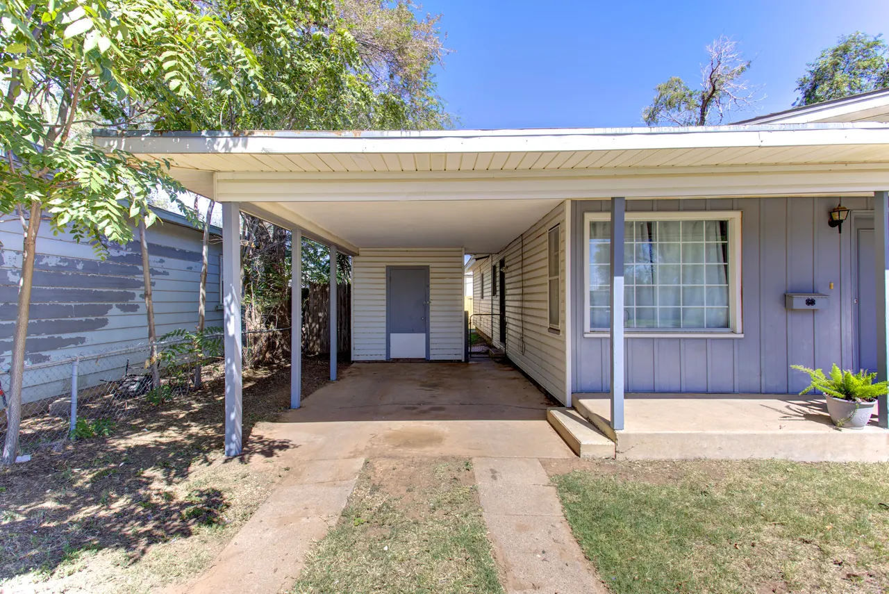 Photo 2 — 5006 35th Street, Lubbock, TX 79414