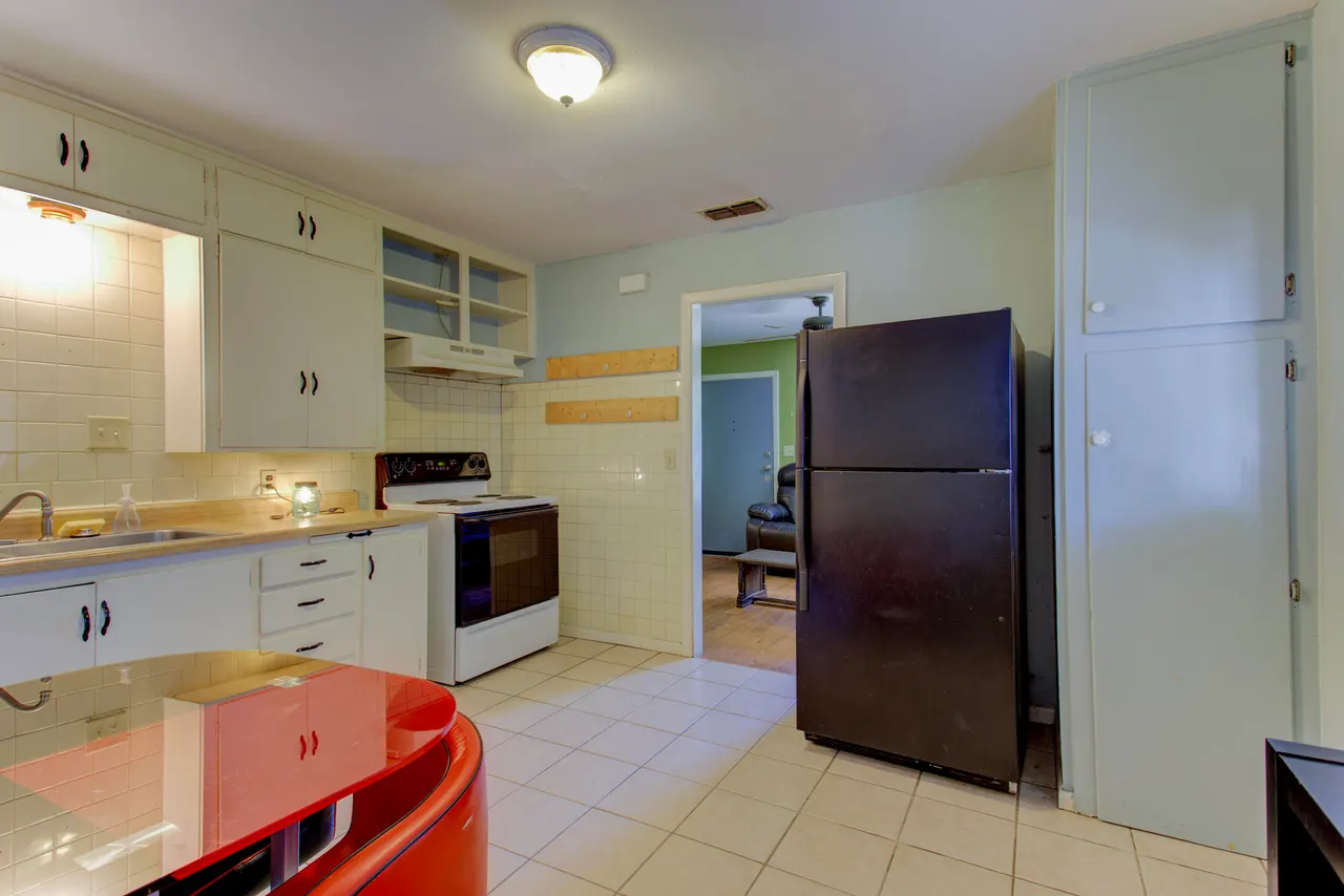 Photo 9 — 5006 35th Street, Lubbock, TX 79414
