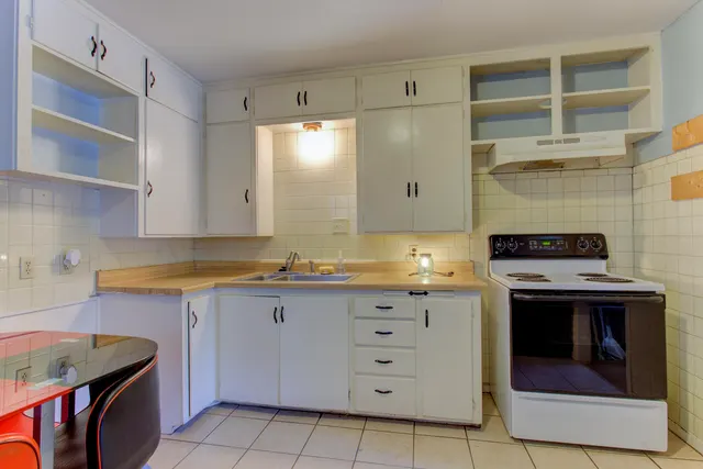Photo 8 — 5006 35th Street, Lubbock, TX 79414