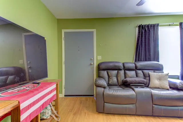 Photo 4 — 5006 35th Street, Lubbock, TX 79414