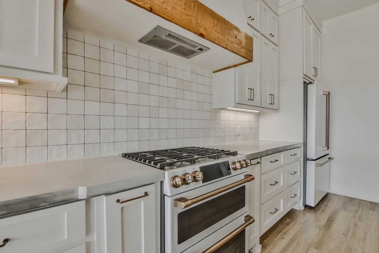 Photo 9 — 518 Avenue U, Shallowater, TX 79363