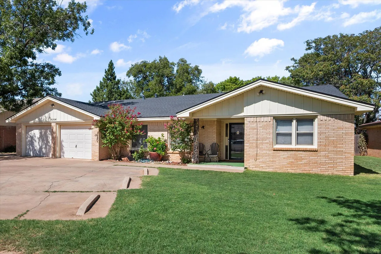 Photo 39 — 1604 55th Street, Lubbock, TX 79412