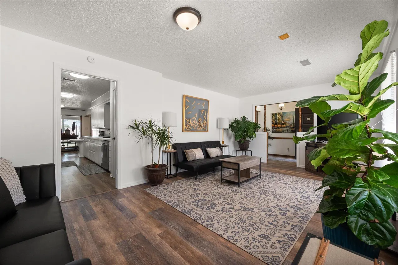 Photo 7 — 1604 55th Street, Lubbock, TX 79412