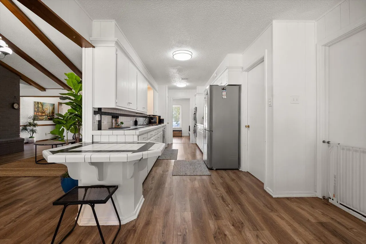 Photo 8 — 1604 55th Street, Lubbock, TX 79412