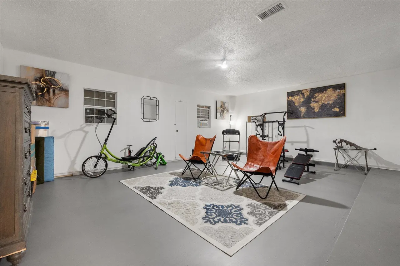 Photo 32 — 1604 55th Street, Lubbock, TX 79412