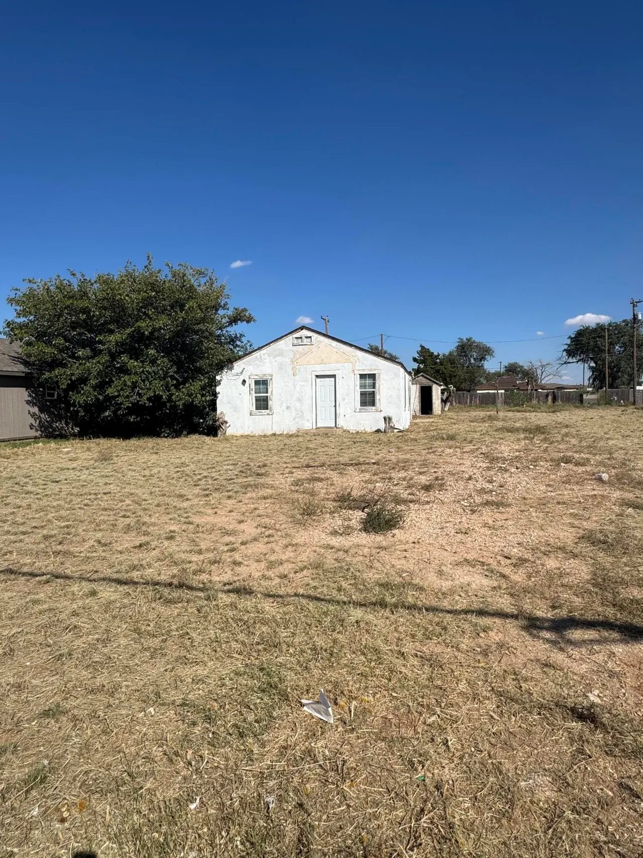 Photo 9 — 305 N Guava Avenue, Lubbock, TX 79403