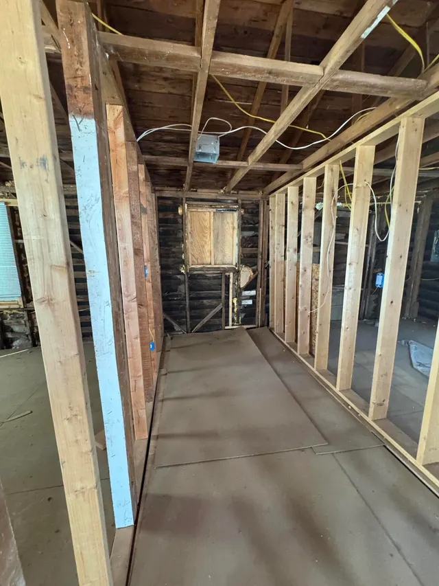 Photo 4 — 305 N Guava Avenue, Lubbock, TX 79403