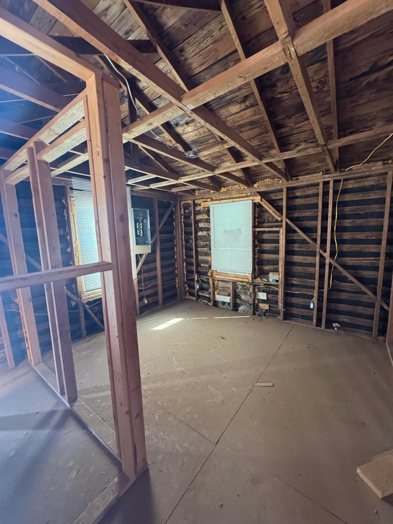 Photo 3 — 305 N Guava Avenue, Lubbock, TX 79403