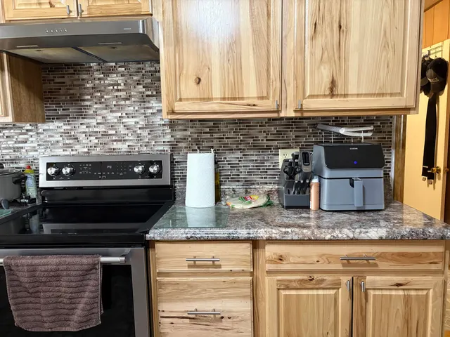Photo 8 — 707 E Tate Street, Brownfield, TX 79316