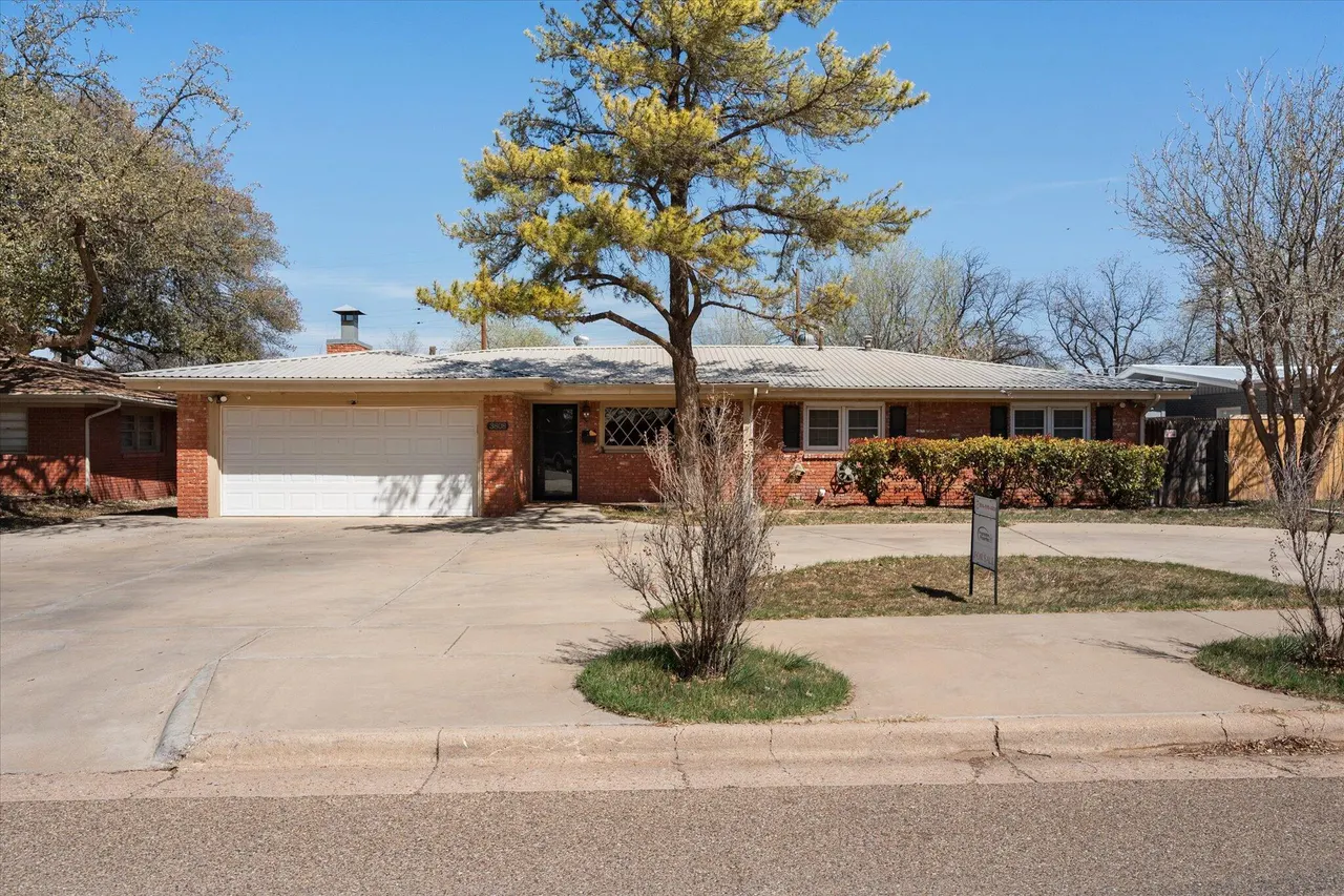 Front exterior — 3808 27th Street, Lubbock, TX 79410