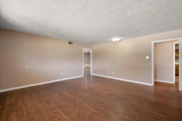 Photo 5 — 3808 27th Street, Lubbock, TX 79410