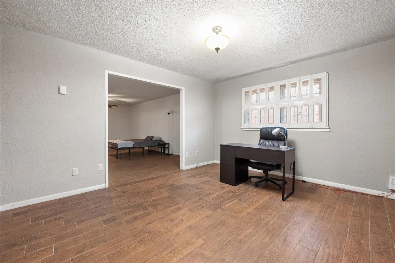 Photo 22 — 3808 27th Street, Lubbock, TX 79410