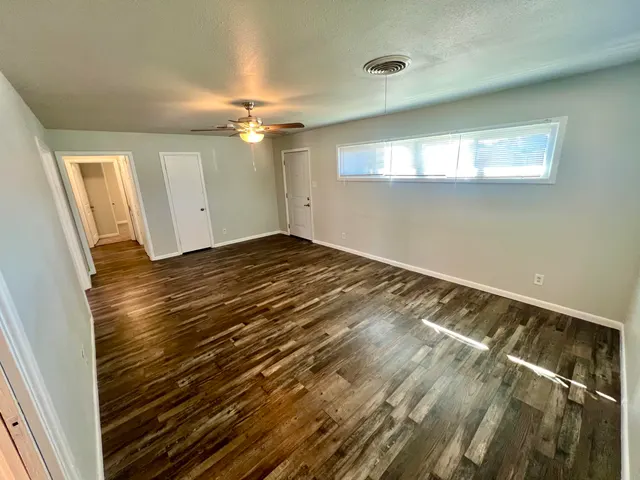Photo 2 — 2420 38th Street, Lubbock, TX 79412