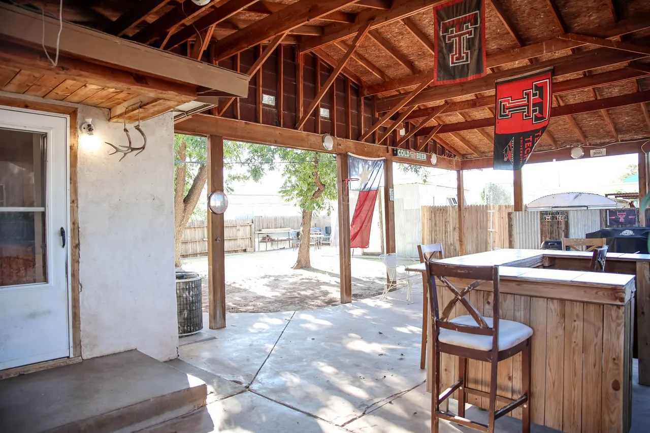 Photo 14 — 4607 33rd Street, Lubbock, TX 79410