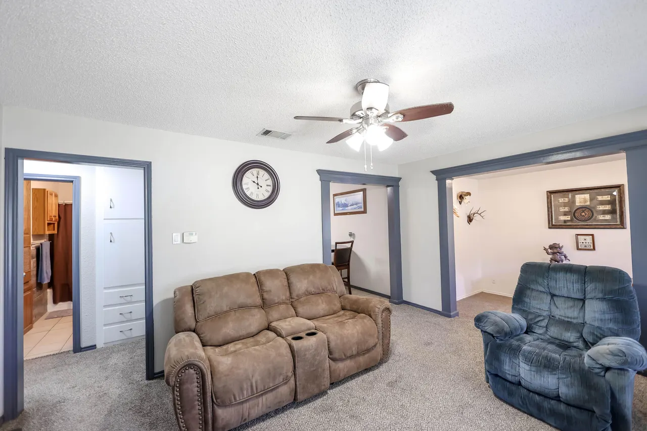 Photo 3 — 4607 33rd Street, Lubbock, TX 79410