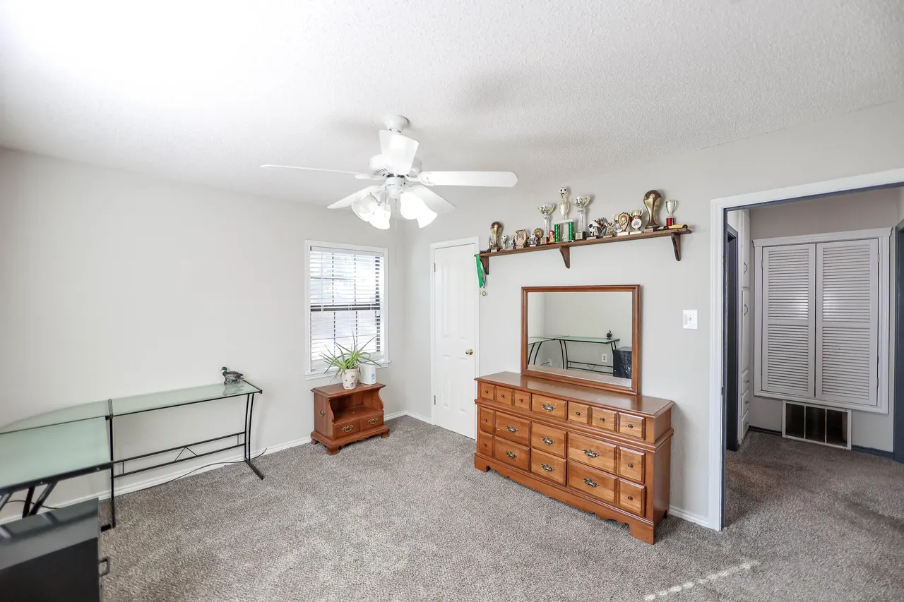 Photo 12 — 4607 33rd Street, Lubbock, TX 79410