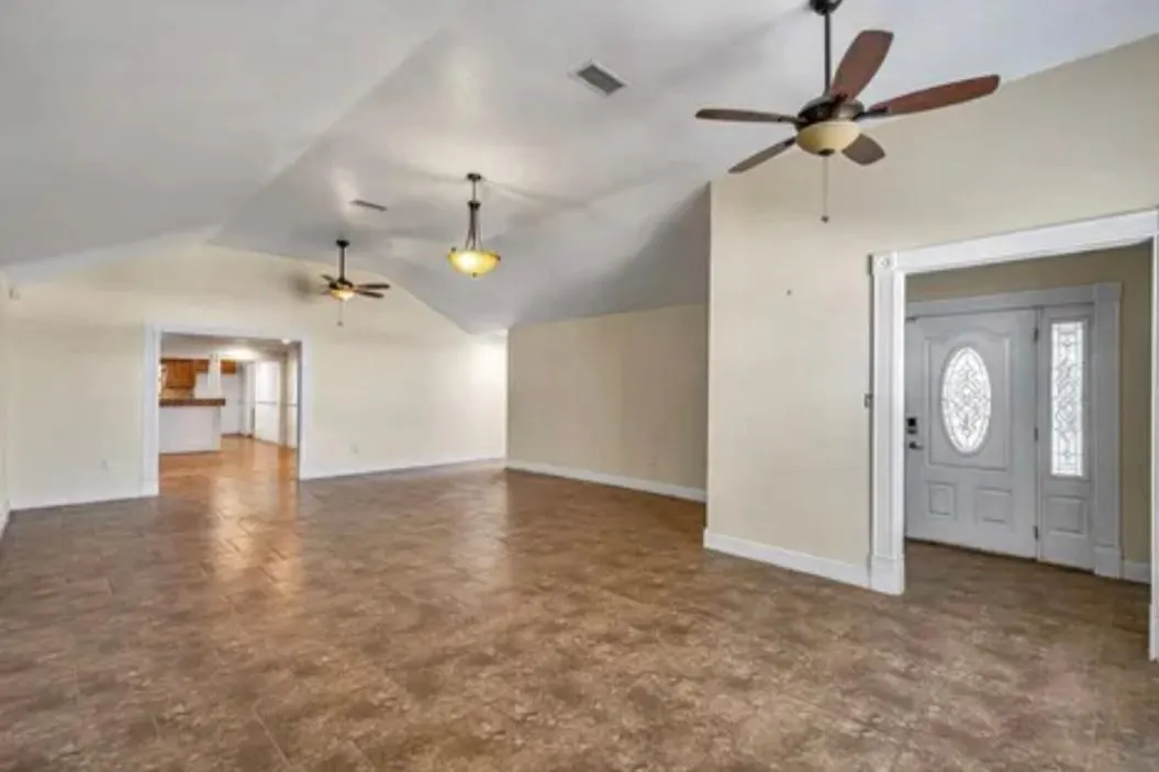 Photo 4 — 609 N Avenue P, Lamesa, TX 79331