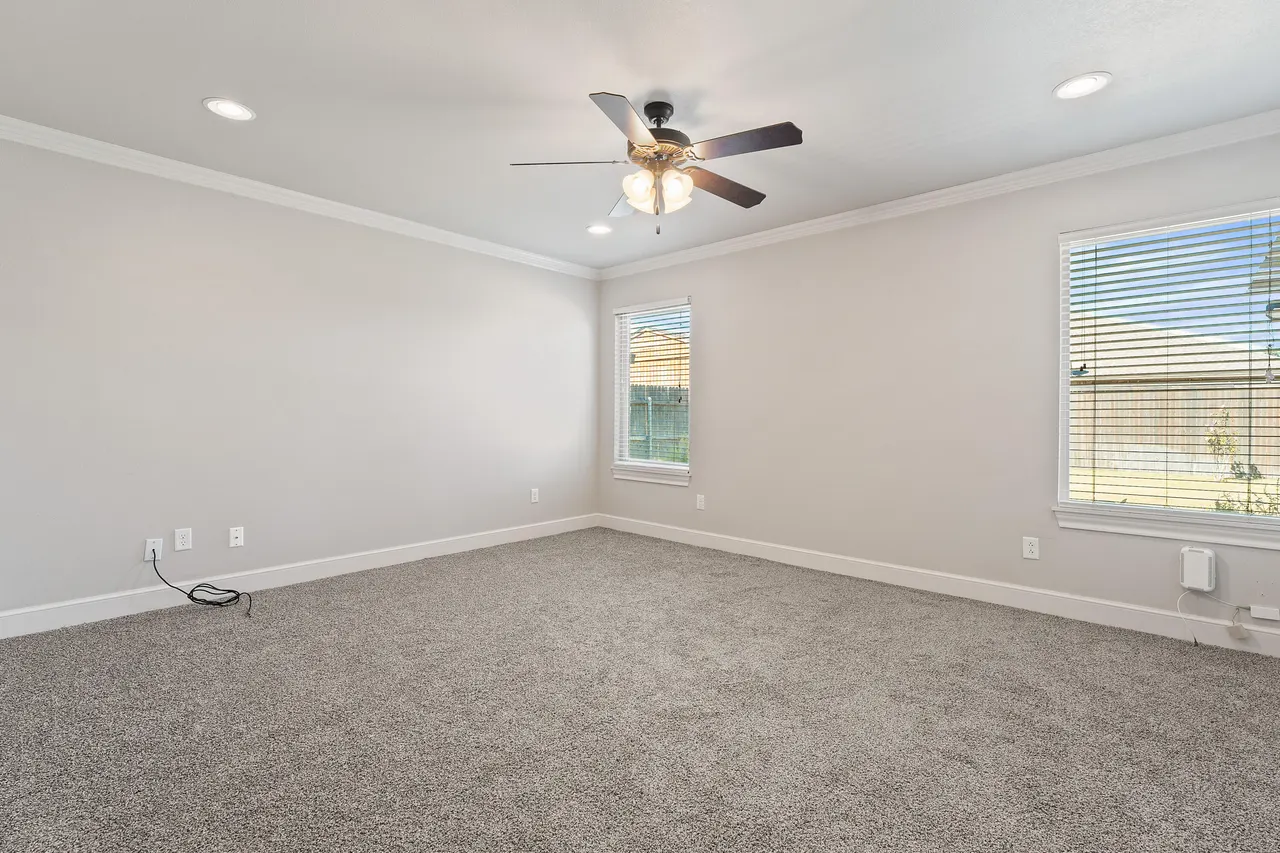 Photo 14 — 1127 17th Street, Shallowater, TX 79363