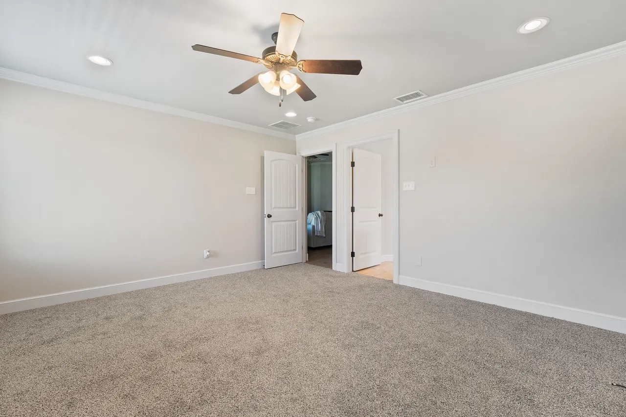 Photo 15 — 1127 17th Street, Shallowater, TX 79363