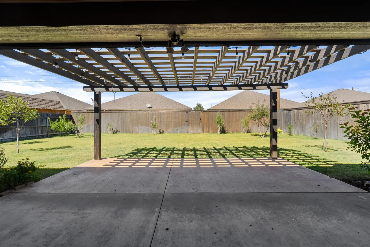 Photo 29 — 1127 17th Street, Shallowater, TX 79363