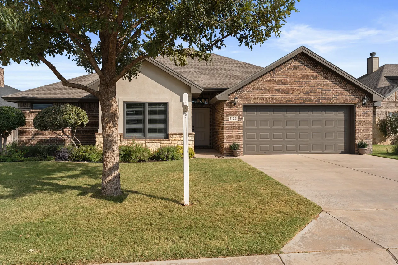 Front exterior — 1127 17th Street, Shallowater, TX 79363