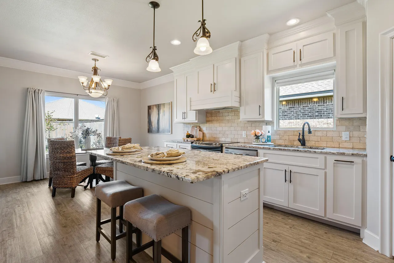 Photo 11 — 1127 17th Street, Shallowater, TX 79363