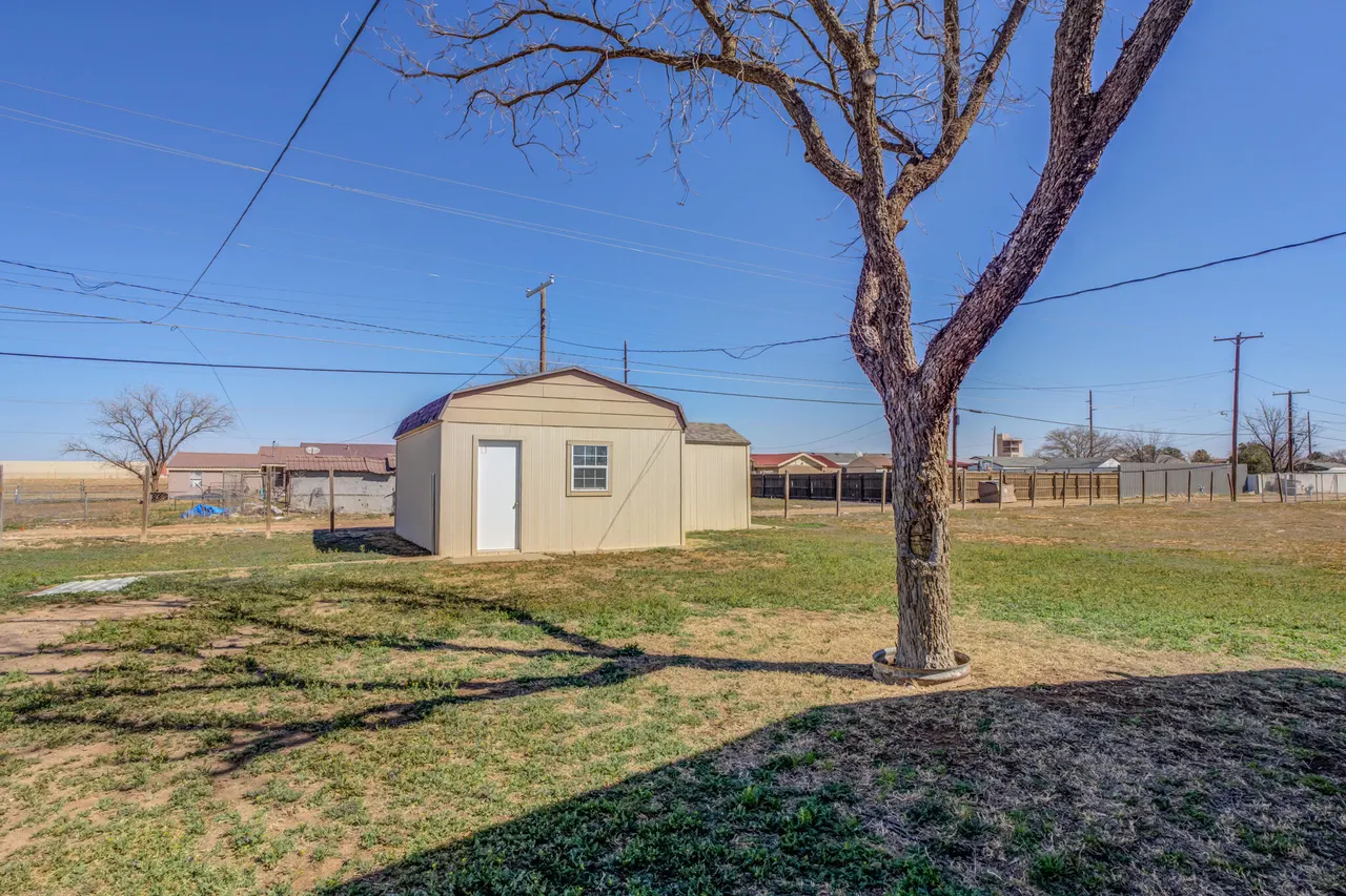 Photo 33 — 1111 E Tulane Street, Lubbock, TX 79403