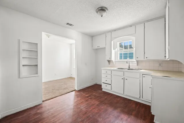 Photo 4 — 111 Avenue U, Lubbock, TX 79415