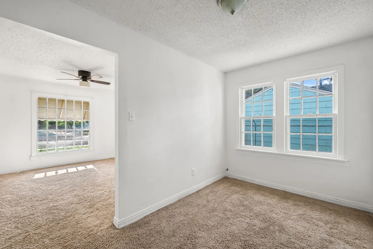 Photo 10 — 111 Avenue U, Lubbock, TX 79415