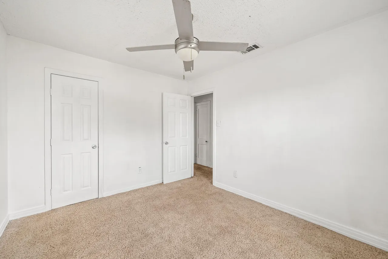 Photo 7 — 111 Avenue U, Lubbock, TX 79415