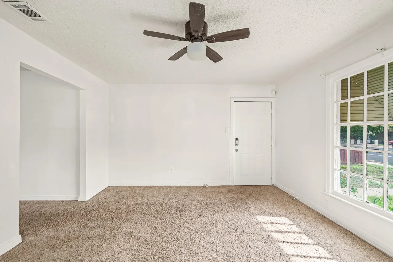 Photo 15 — 111 Avenue U, Lubbock, TX 79415