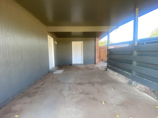 Photo 4 — 2701 64th Street, Lubbock, TX 79413