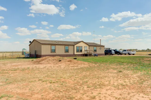 Photo 4 — 4726 County Road 5300, Lubbock, TX 79415