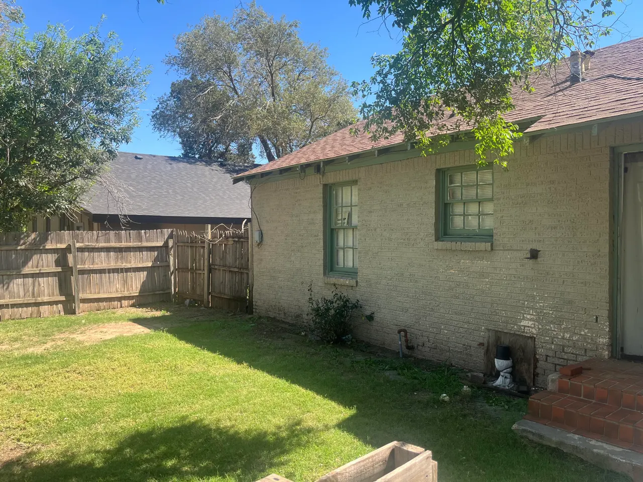 Photo 13 — 2206 26th Street, Lubbock, TX 79411