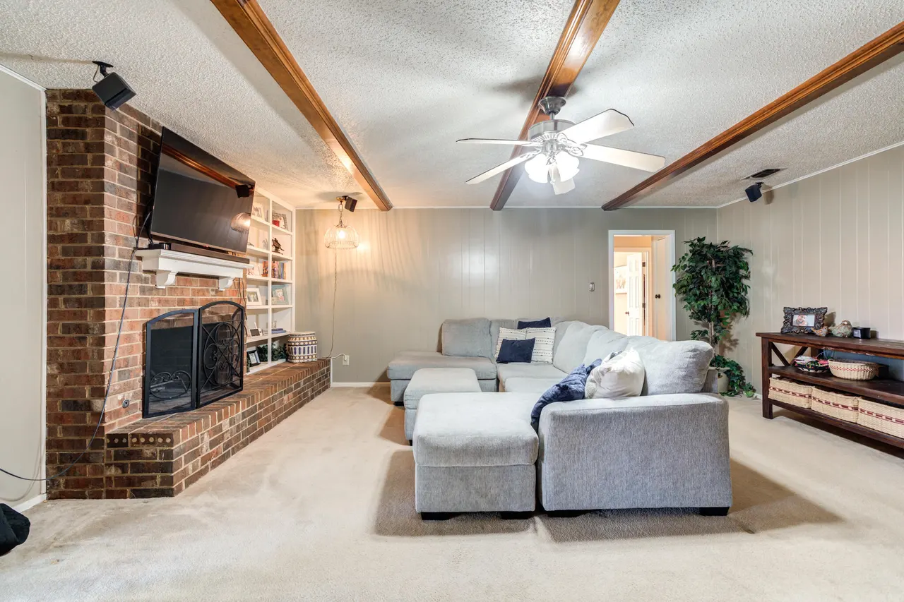 Photo 6 — 5412 43rd Street, Lubbock, TX 79414