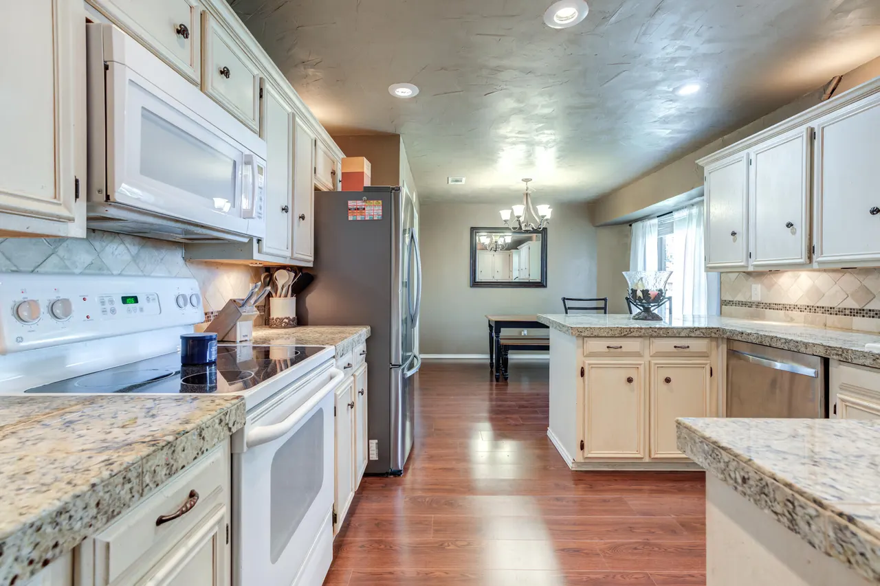 Photo 9 — 5412 43rd Street, Lubbock, TX 79414