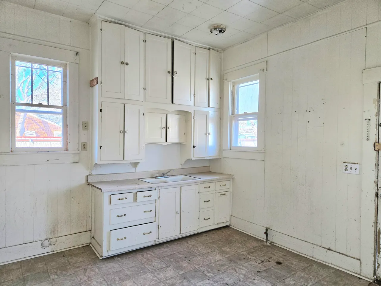 Photo 4 — 122 NW 3rd Street, Tulia, TX 79088