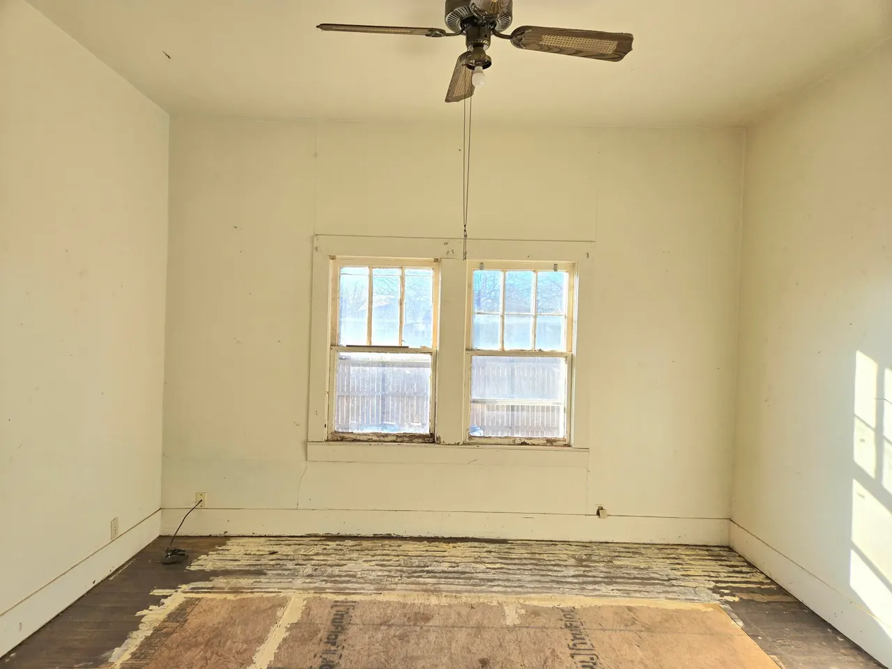 Photo 13 — 122 NW 3rd Street, Tulia, TX 79088