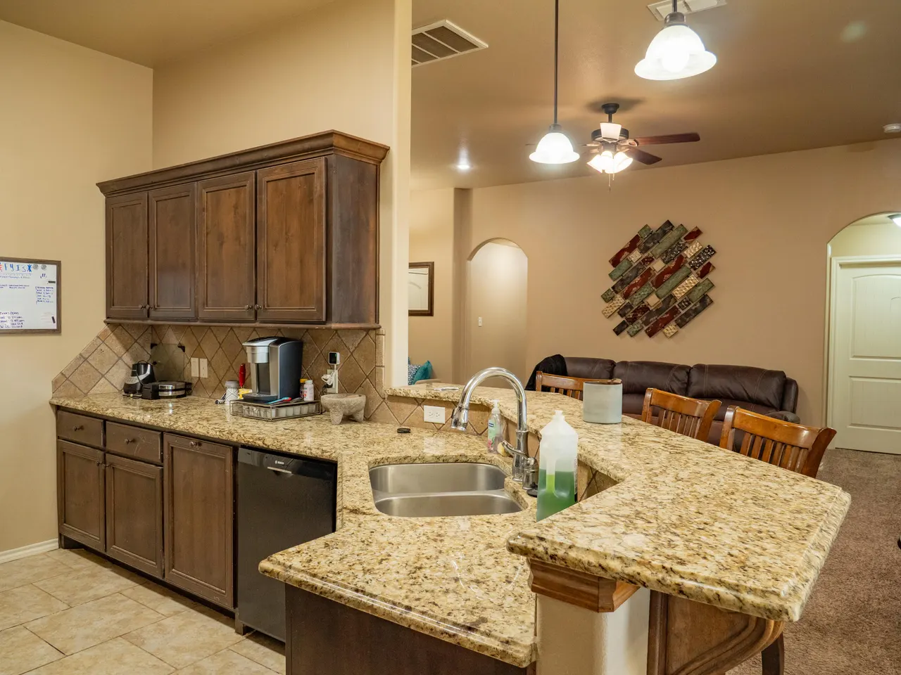 Photo 6 — 910 12th Street, Wolfforth, TX 79382