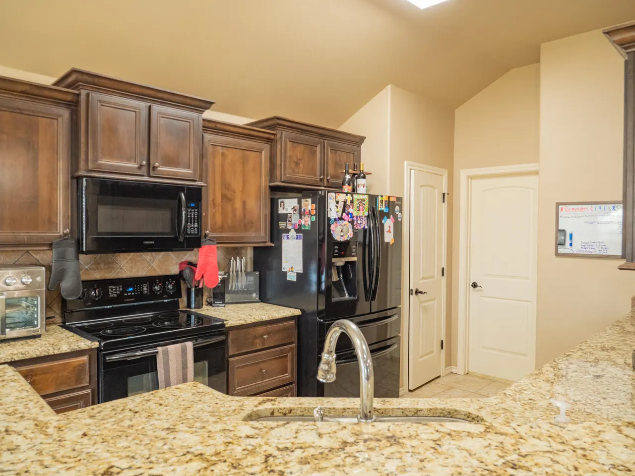 Photo 7 — 910 12th Street, Wolfforth, TX 79382