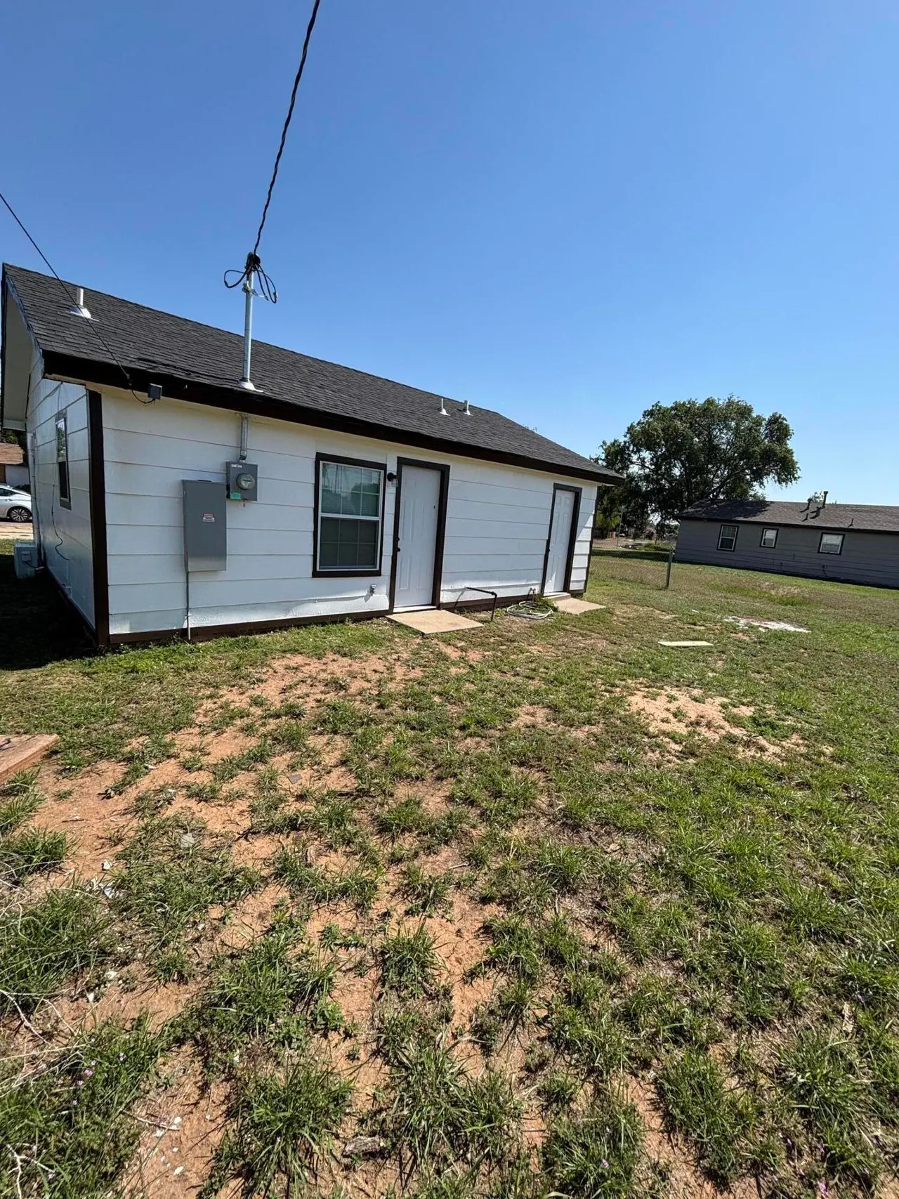 Photo 8 — 1916 E 15th Street, Lubbock, TX 79403