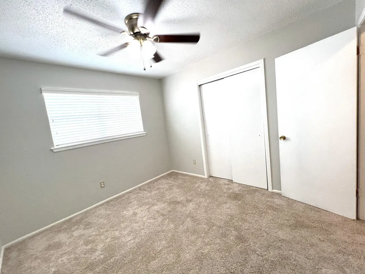 Photo 11 — 5540 18th Street, Lubbock, TX 79416