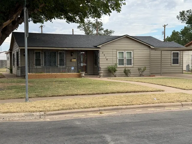 Photo 3 — 3318 Amherst Street, Lubbock, TX 79415