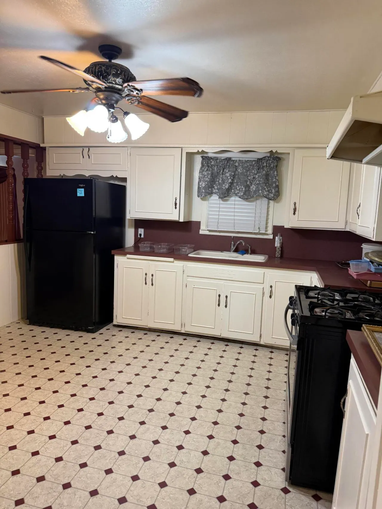 Photo 13 — 3318 Amherst Street, Lubbock, TX 79415