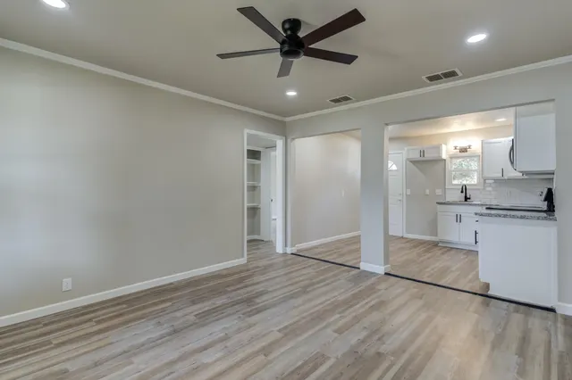 Photo 8 — 1010 13th Street, Abernathy, TX 79311
