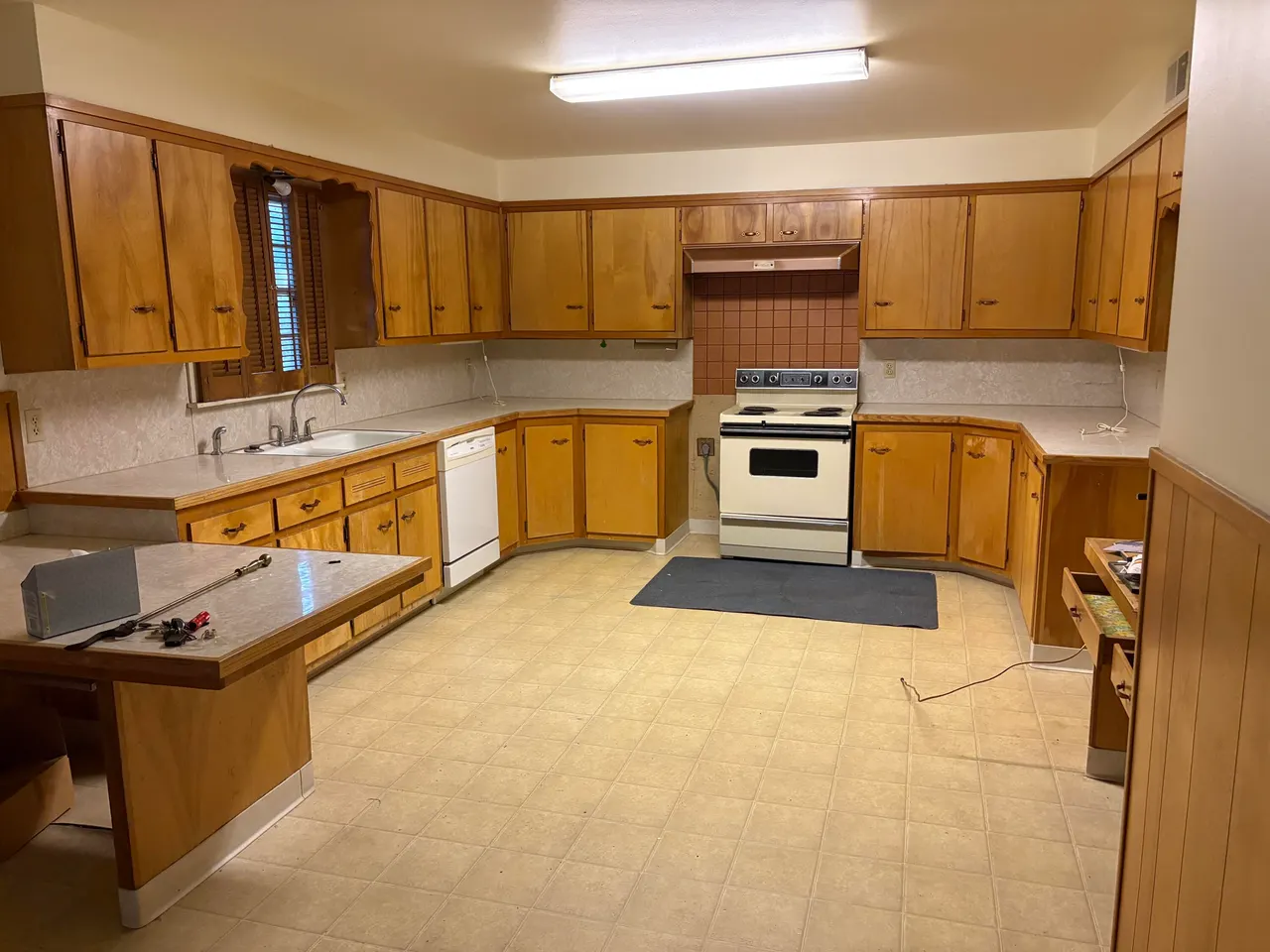 Photo 3 — 4925 48th Street, Lubbock, TX 79414