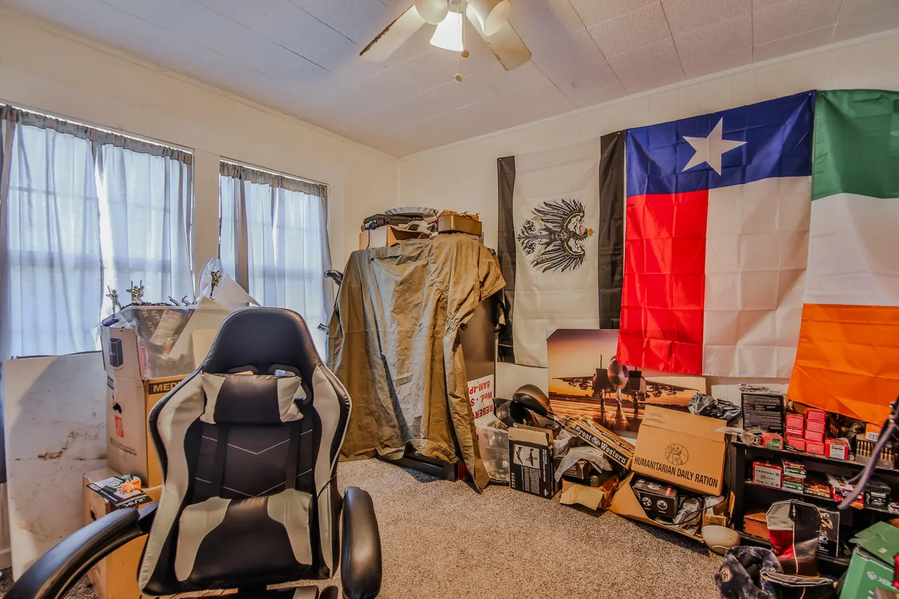 Photo 12 — 805 S 4th Street, Slaton, TX 79364