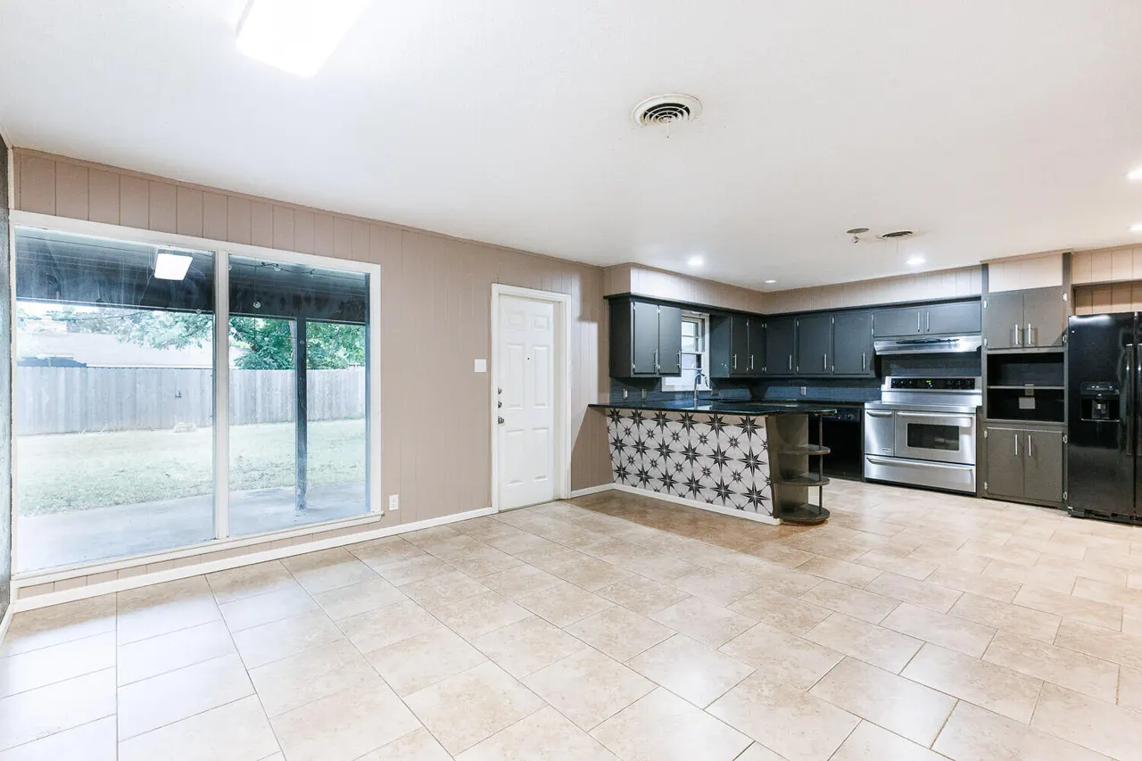 Photo 15 — 3515 36th Street, Lubbock, TX 79413