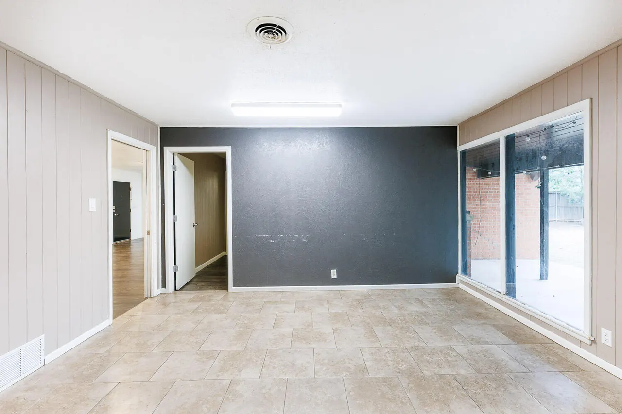 Photo 17 — 3515 36th Street, Lubbock, TX 79413