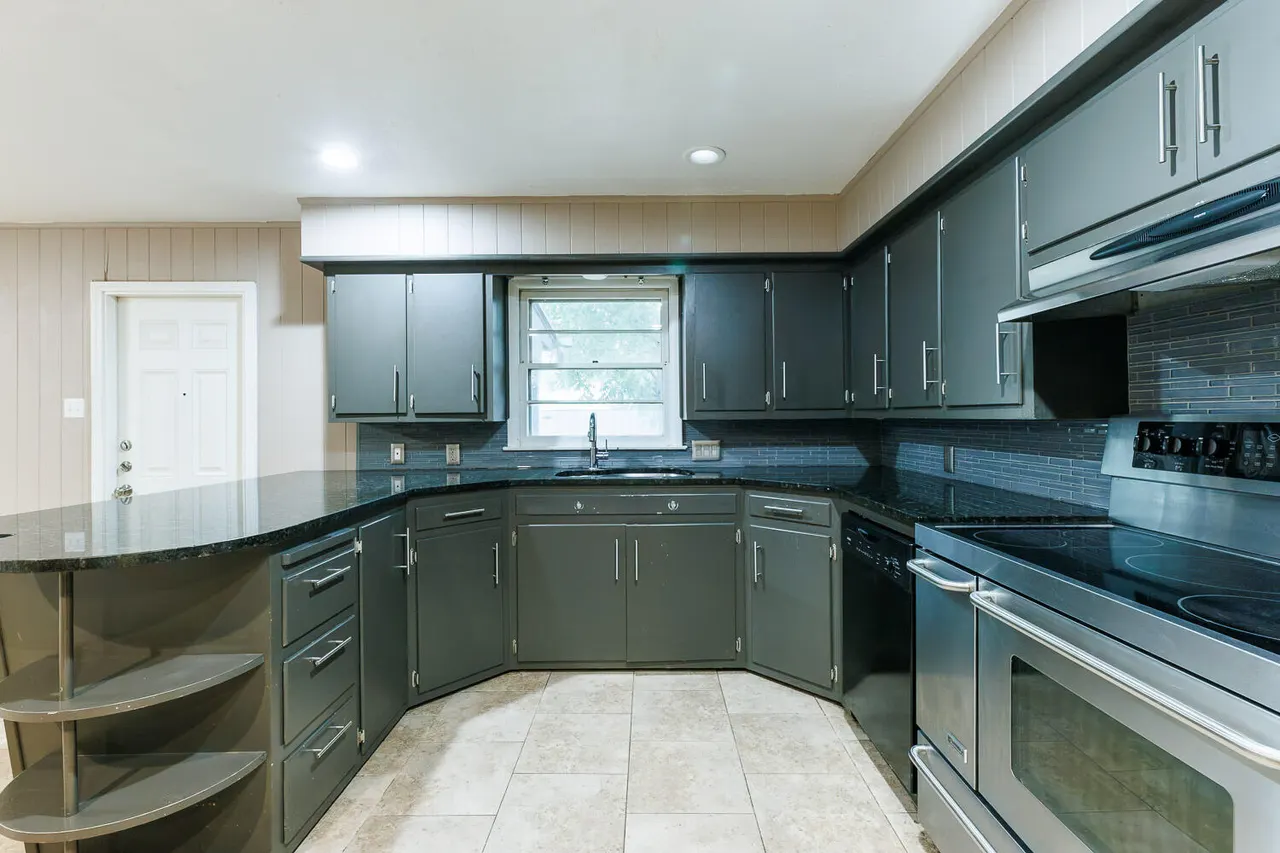 Photo 30 — 3515 36th Street, Lubbock, TX 79413